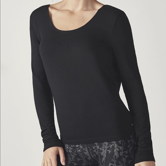 Fabletics Tops - Fabletics Long-Sleeve Tee (Open Back)